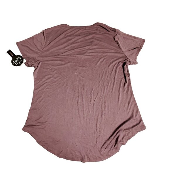 Almost Famous Womens Purple Keyhole Neck Short Sleeve T-Shirt Size 3X NWT - Picture 2 of 6